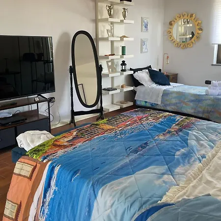 Lägenhet Capri Sky Loft